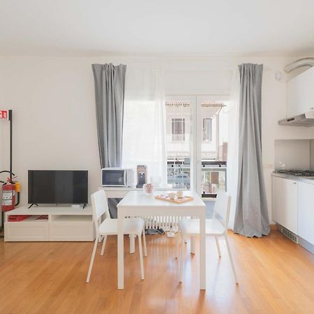 Loverhome Apartment 3 Rome Bagian luar foto