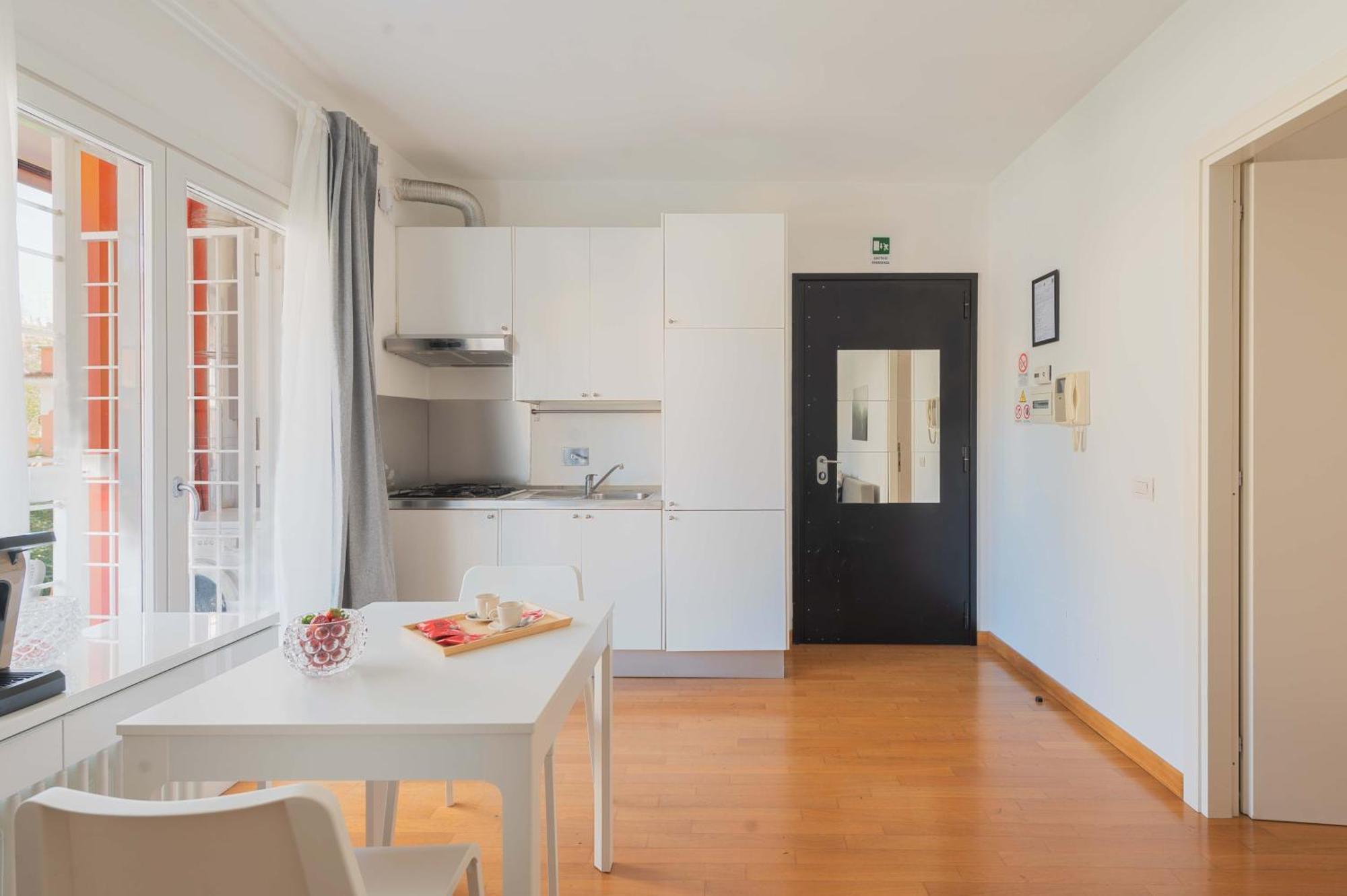 Loverhome Apartment 3 Rome Bagian luar foto