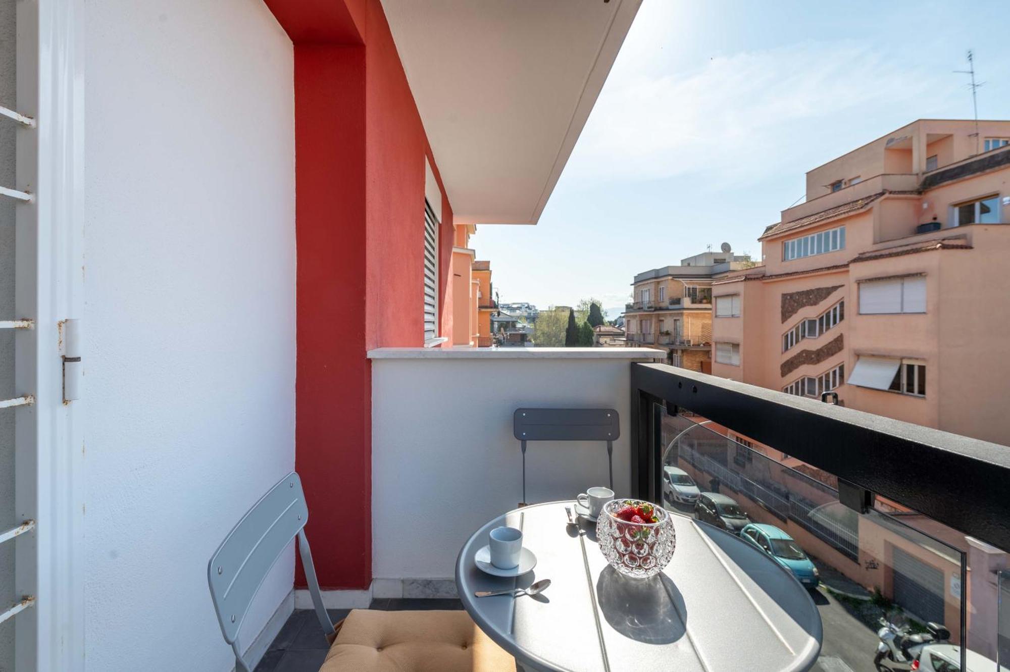Loverhome Apartment 3 Rome Bagian luar foto