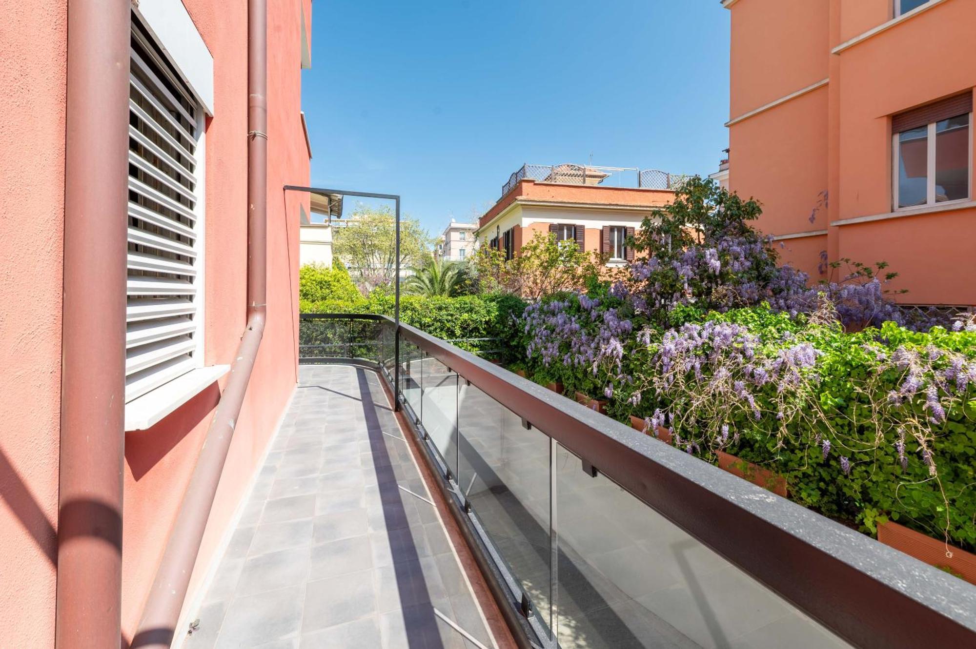 Loverhome Apartment 3 Rome Bagian luar foto