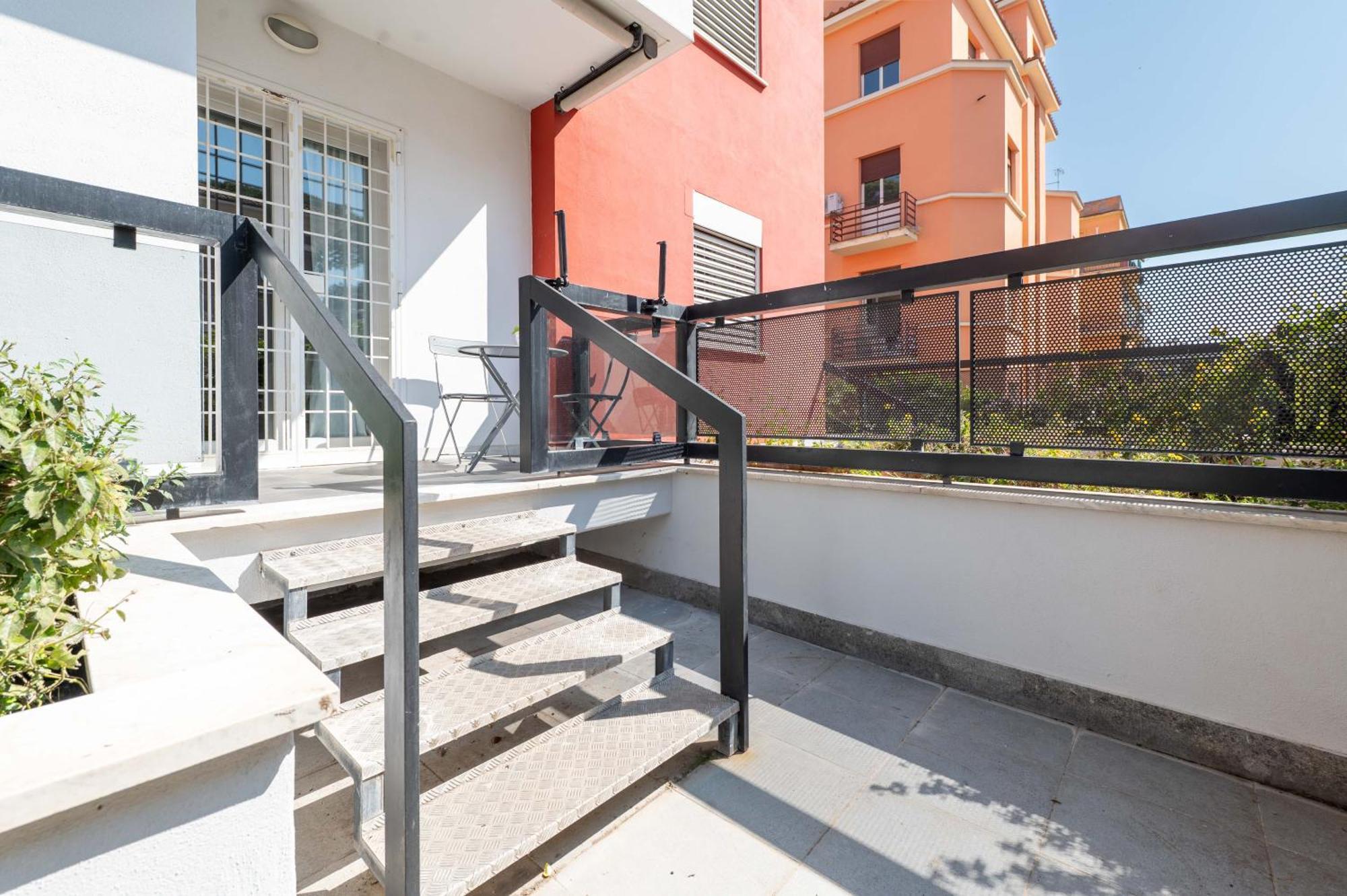 Loverhome Apartment 3 Rome Bagian luar foto