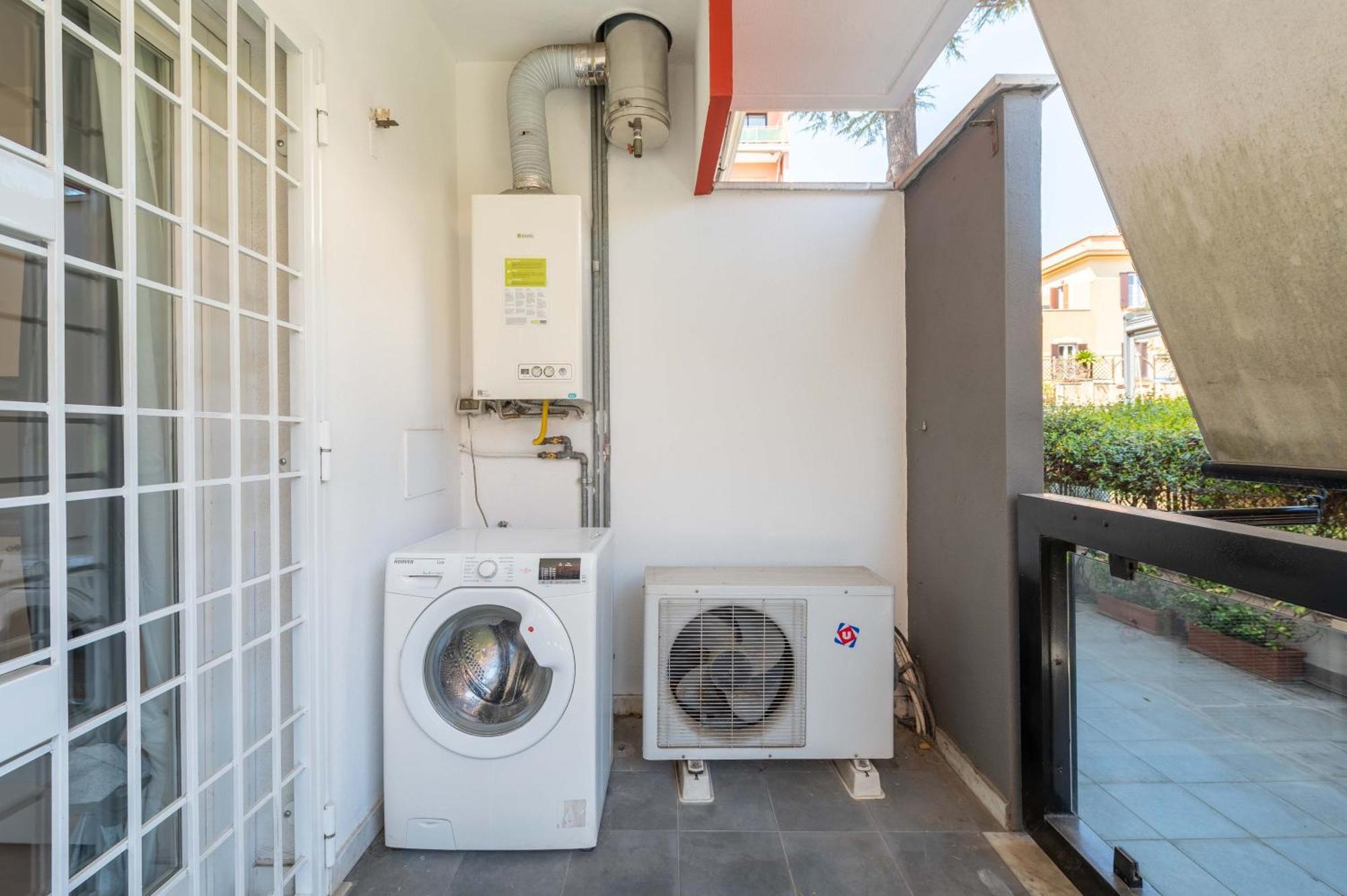 Loverhome Apartment 3 Rome Bagian luar foto