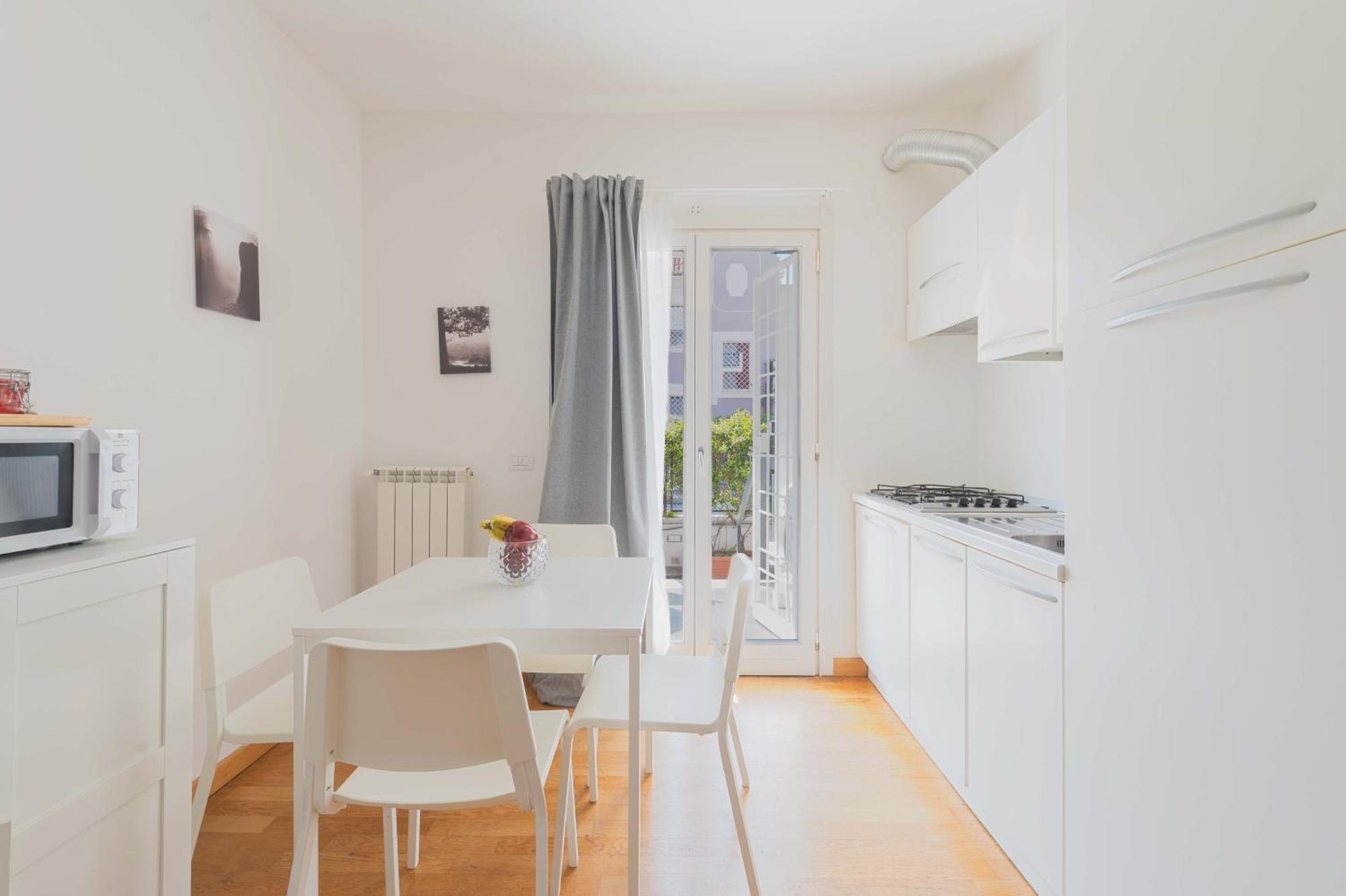Loverhome Apartment 3 Rome Bagian luar foto